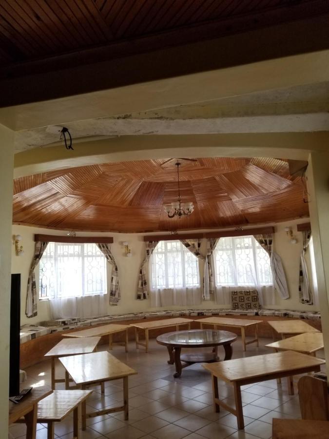 Mataman Gardens Hotell Naivasha Exteriör bild